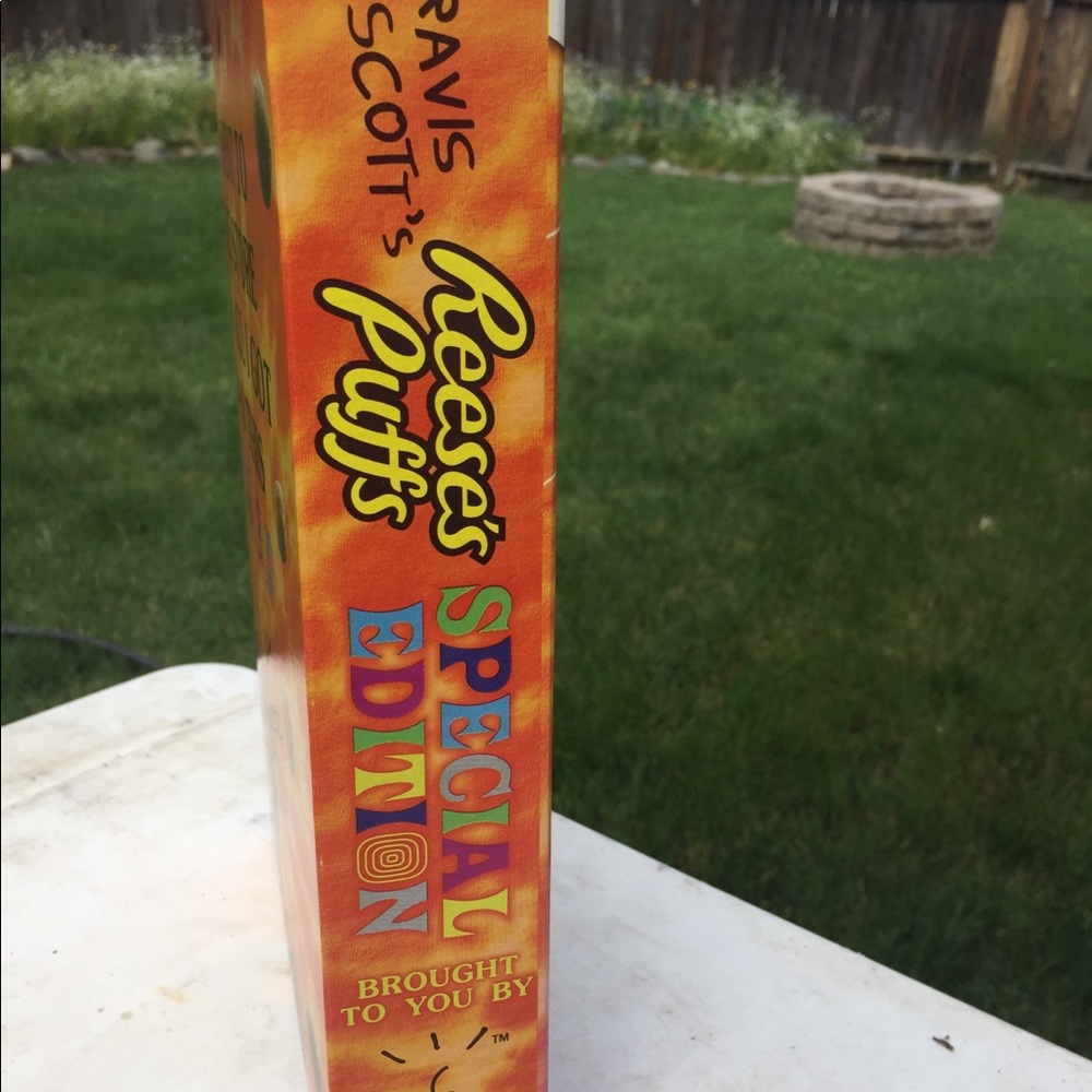 Travis Scott Reese’s Puffs - Picture 3 of 3